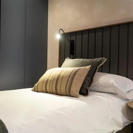 Heritage Suites Oviedo-2